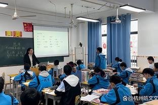 艾维：大学时我就是打无球的 我擅长在康宁汉姆身边打球